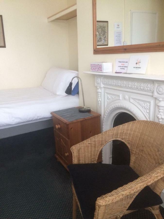 Bay Lodge Aylesbury  Eksteriør billede