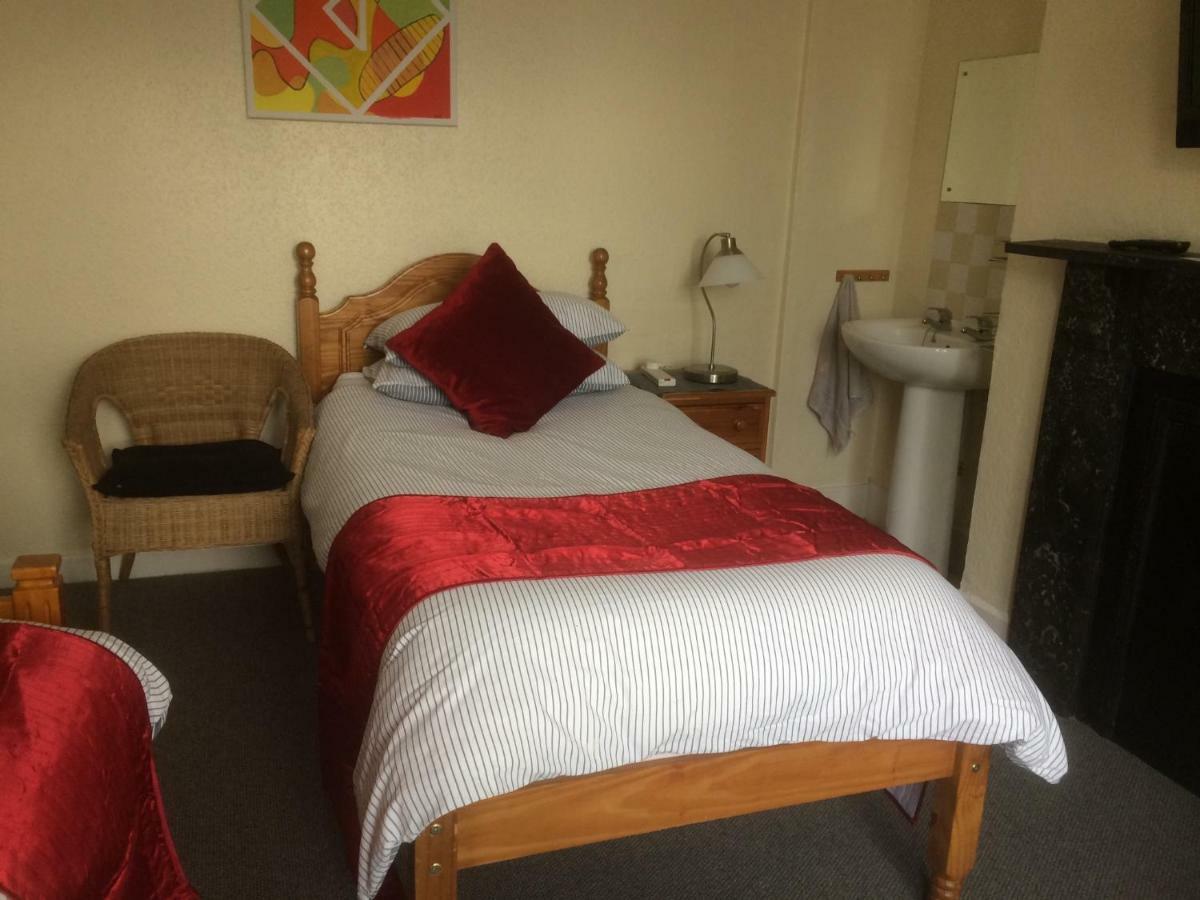 Bay Lodge Aylesbury  Eksteriør billede